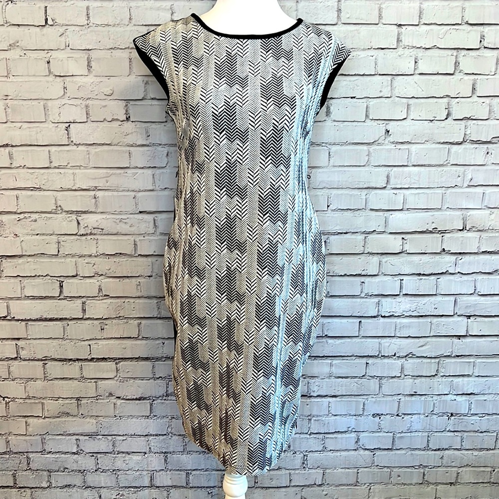 A Pea In The Pod {Maternity} Knit Dress